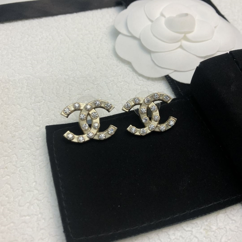 Ch**el earrings